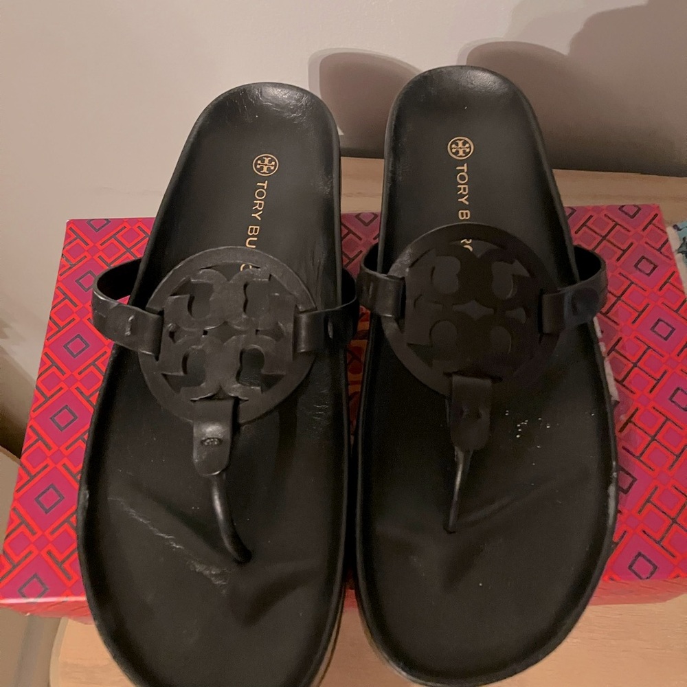 Tory Burch Miller Cloud leather sandal,  w/box & shoe bag, Size 11-M